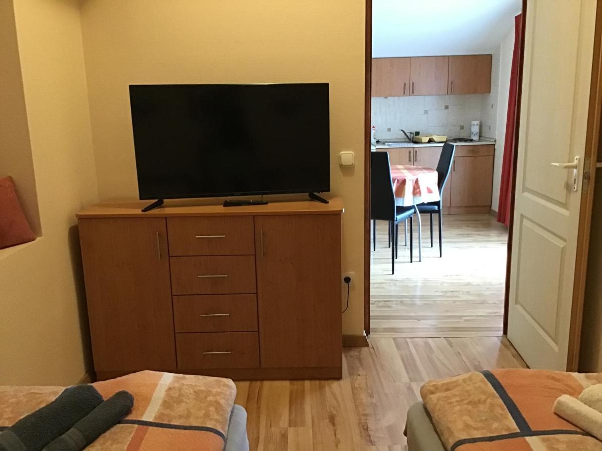 Dravecz Apartman Balatonlelle Eksteriør bilde